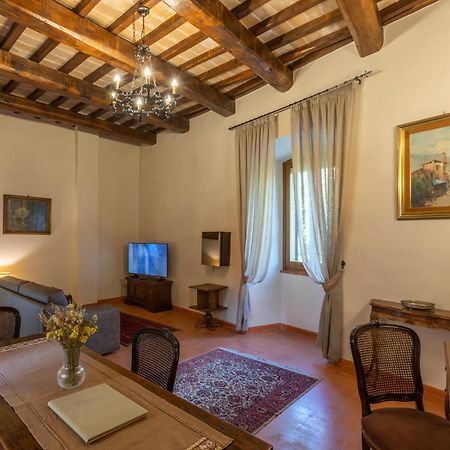 Borgo Petroro Hotel Todi Luaran gambar