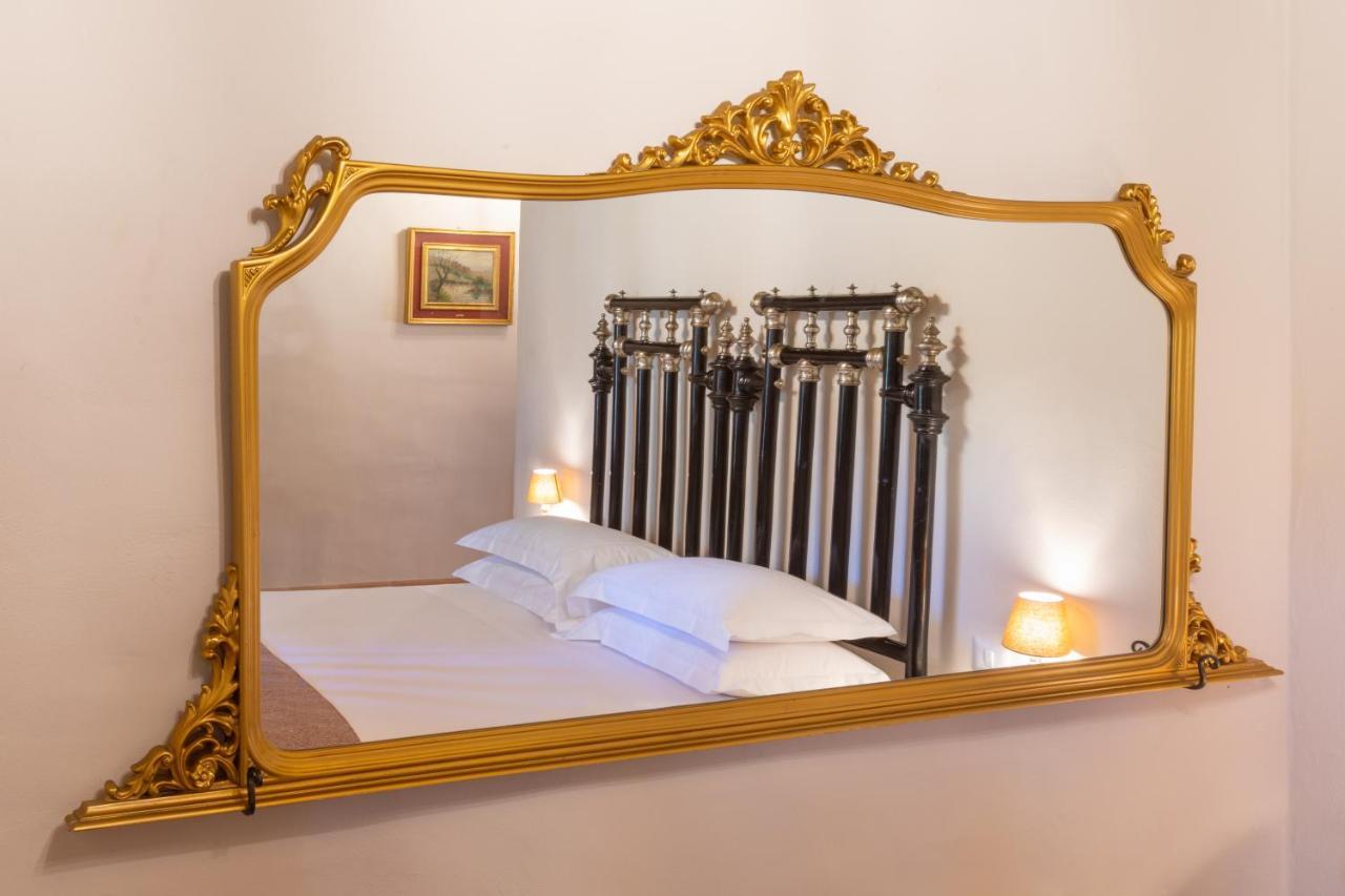 Borgo Petroro Hotel Todi Luaran gambar
